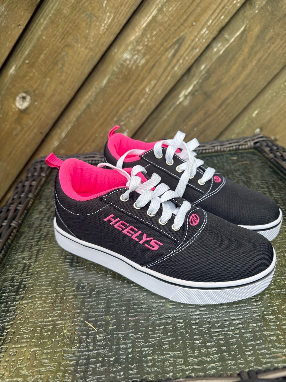Heelys Kids Black & Hot Pink Lace-Up Skate Sneakers